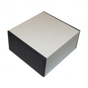 Изображение за Кутия инструментална с панели (80x80x40 мм) ALU/PVC