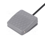 Превключвател крачен EFS-D, 10A/250VAC, SPDT, кабел 1 м