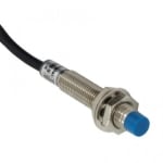 Индуктивен датчик FM8-SN2-2P4, M8, 2 мм, PNP, 1NO+1NC